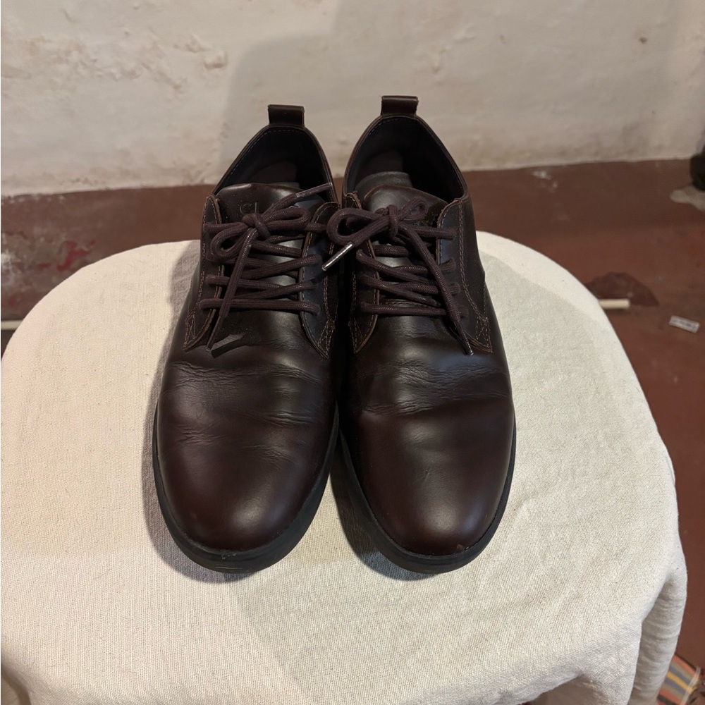 Clae Ellington in Oxblood leather